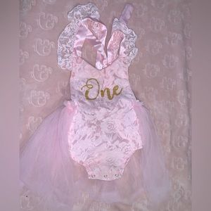 Babygirl 1st Birthday Outfit 🎀